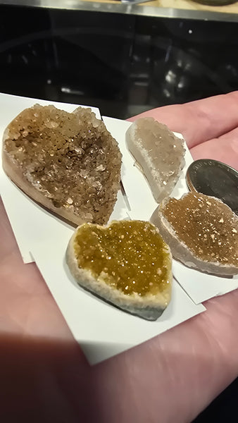 Uruguay Golden druzy crystal hearts & wing