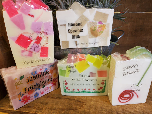 Soap with Shea Butter & Aloe Vera