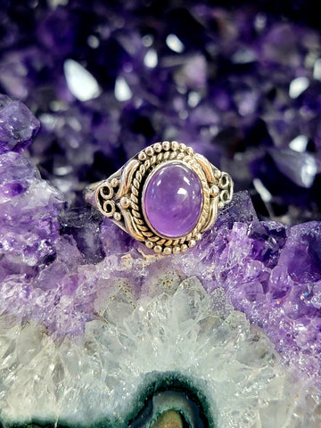 Amethyst size 8