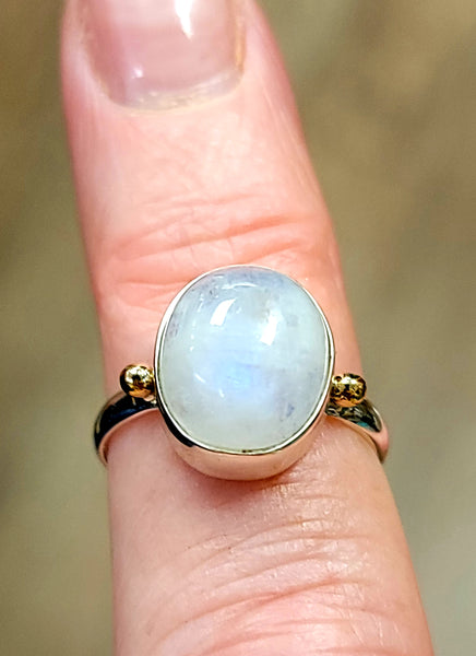 Moonstone ring size 7