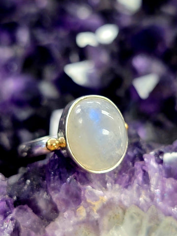 Moonstone ring size 7