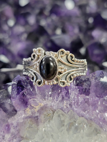 Onyx ring size 8