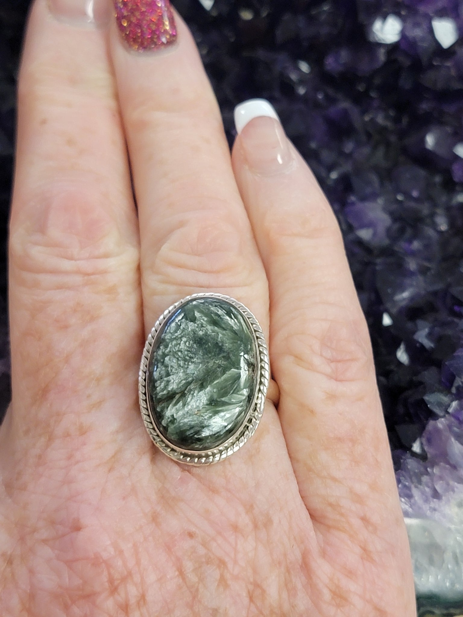 Seraphinite size 9
