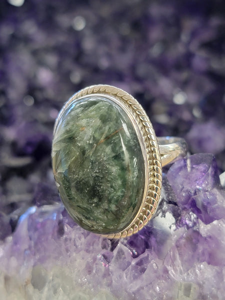 Seraphinite size 9